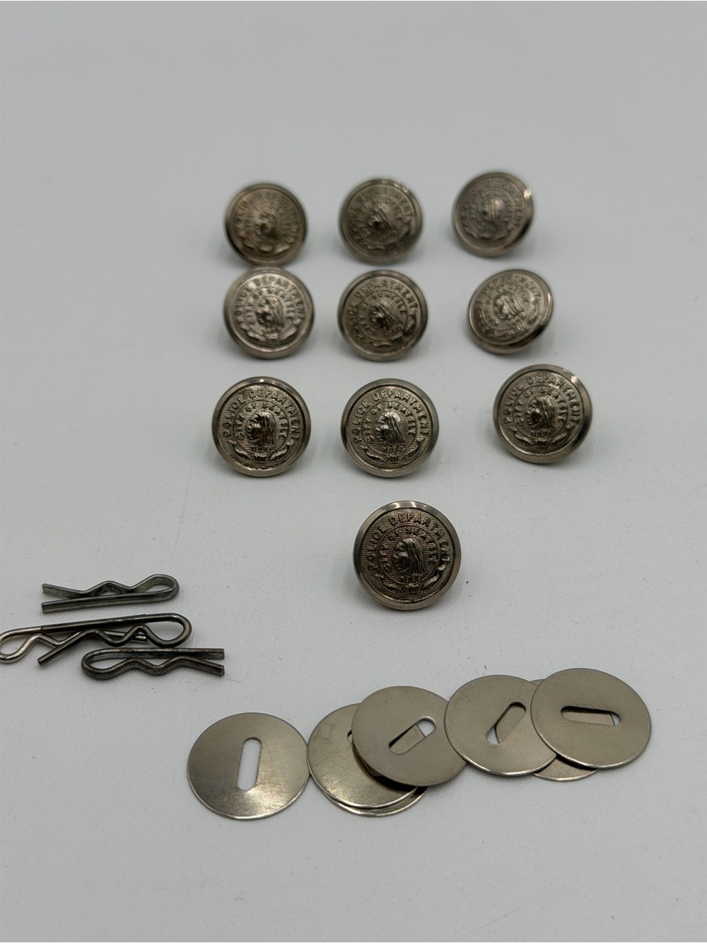 Lot 10 Vintage Seattle Police Department Uniform Buttons Waterbury Co